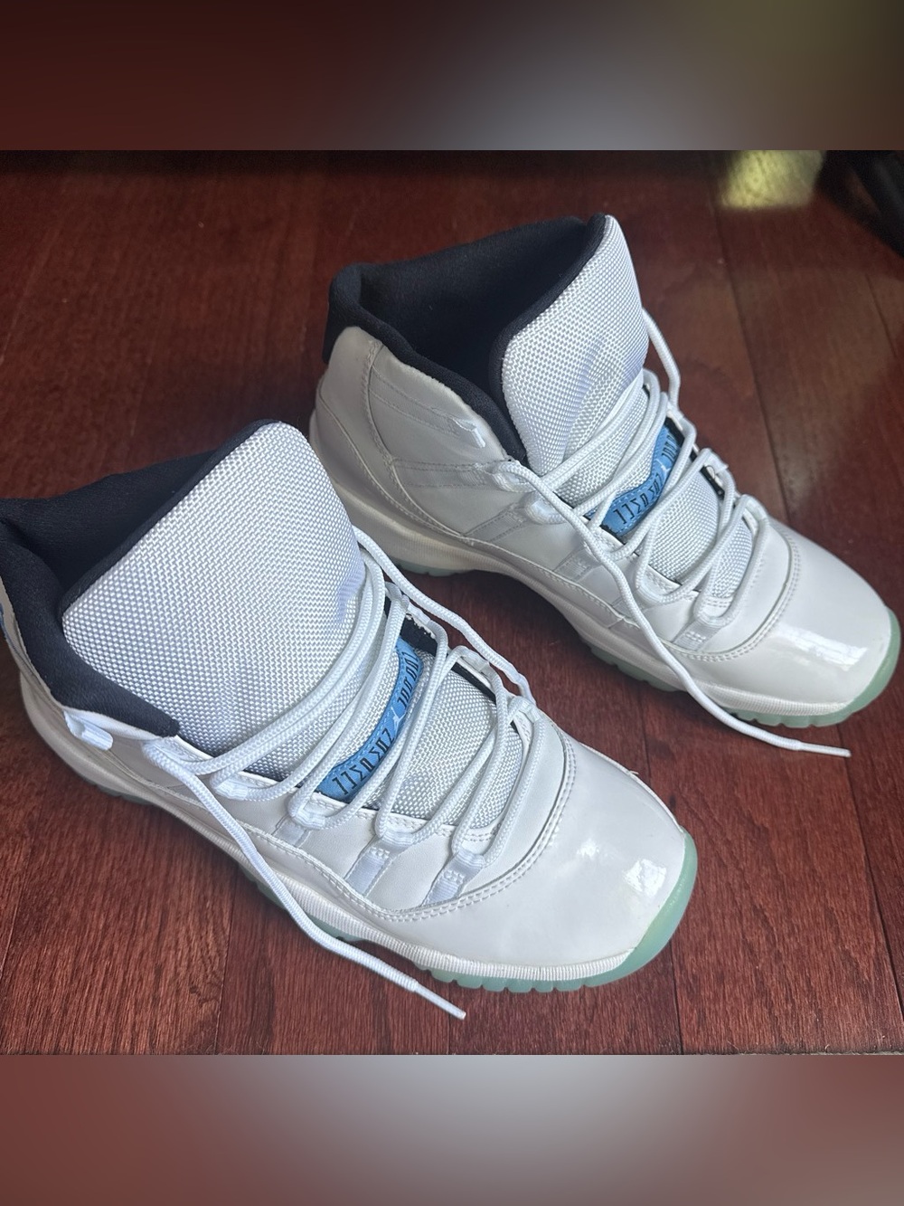 Jordan 11 Retro "Cool Blue" sneakers